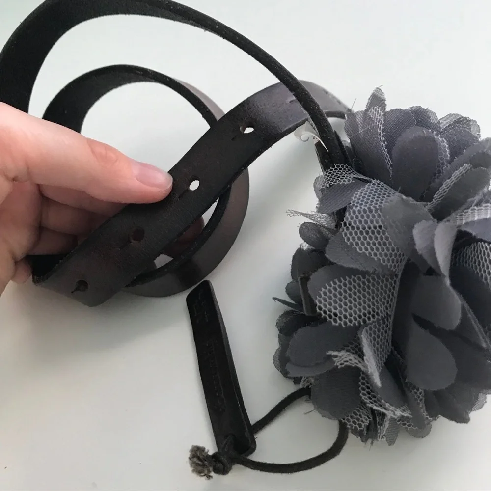 Abercrombie Kids Floral Genuine Leather Belt Size L / XL